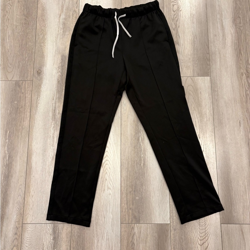Darc Sport Black Sweatpants with White Drawstring Size M